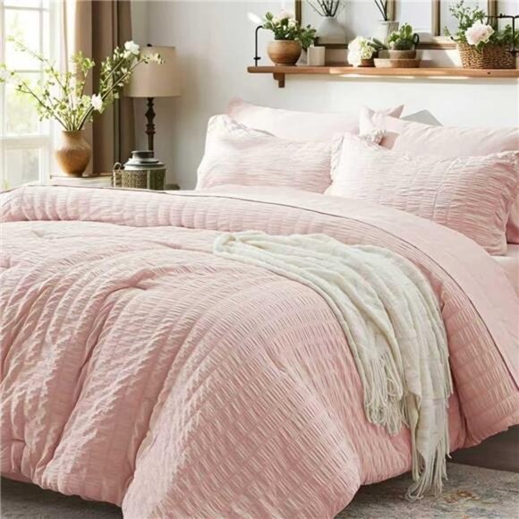 New Full Comforter Set 7 Pieces Pink Seersucker Bed in a Bag with Comforter